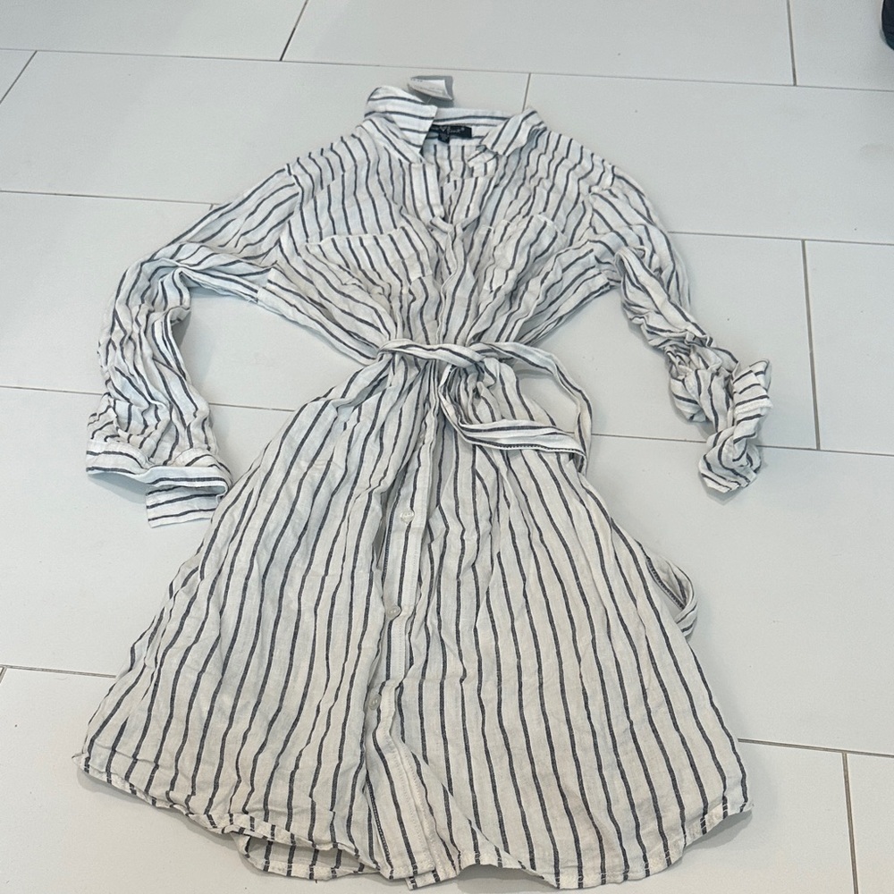 Velvet heart Nordstrom blue and White Striped Long Sleeve Dress M linen NWT